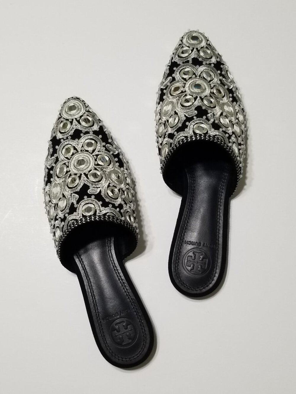 Tory Burch Elora Slide Black Suede Mirror Embroidery Flat Mule Slipper 6 $378